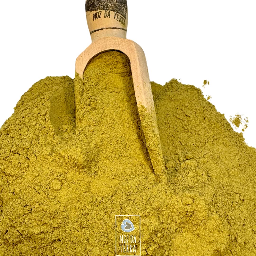 Aproveite o poder nutricional da Moringa em Pó, produzida a partir das folhas secas da Moringa oleifera. Perfeita para reforçar sua alimentação diária com nutrientes essenciais.