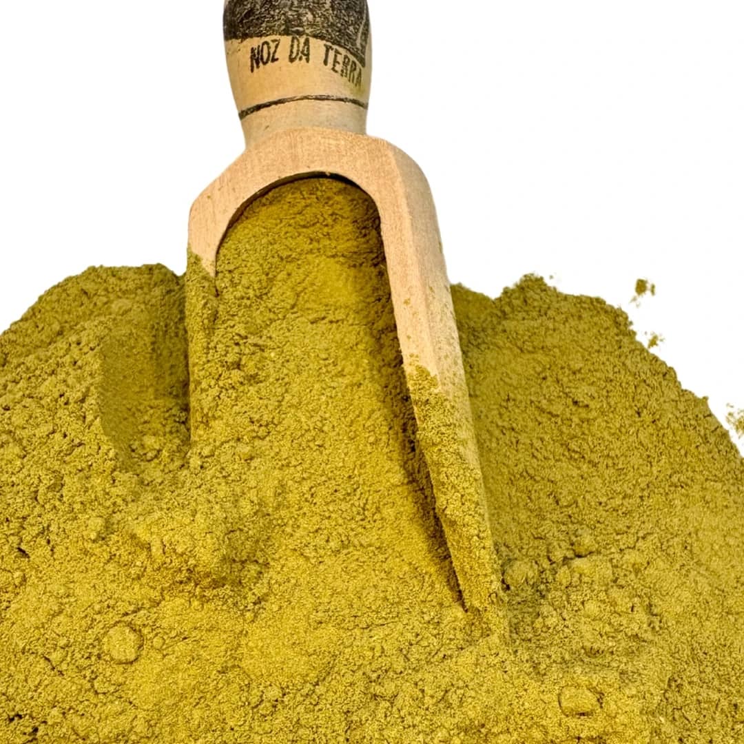 Aproveite o poder nutricional da Moringa em Pó, produzida a partir das folhas secas da Moringa oleifera. Perfeita para reforçar sua alimentação diária com nutrientes essenciais.
