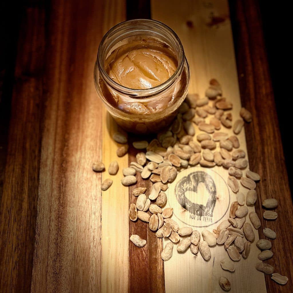 Manteiga de Amendoim com ingredientes Naturais Noz da Terra
